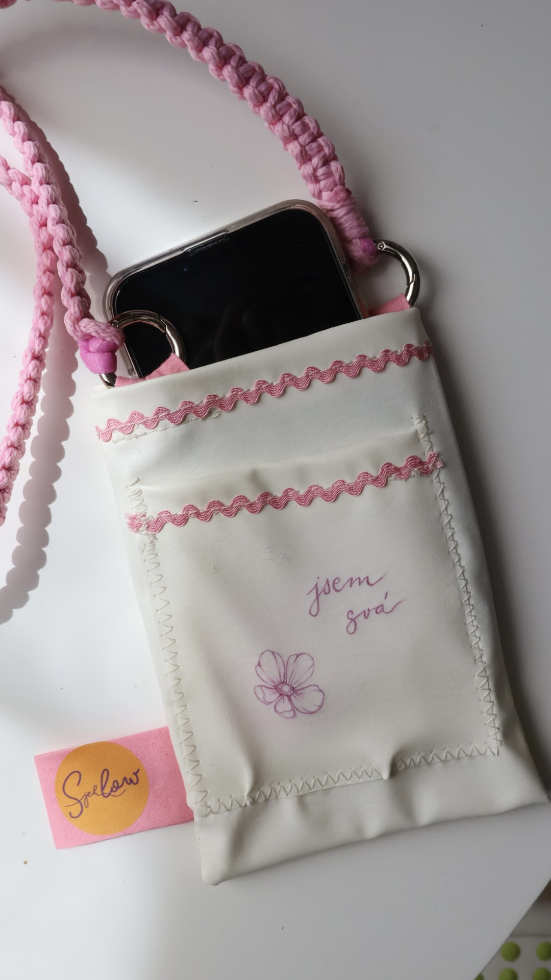 Phone pouch Potetovaná